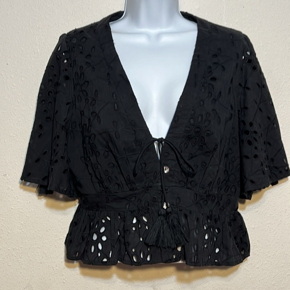 Cleobella Mira Eyelet Organic Cotton Cropped V-Neck Blouse Size Large - Picture 4 of 17
